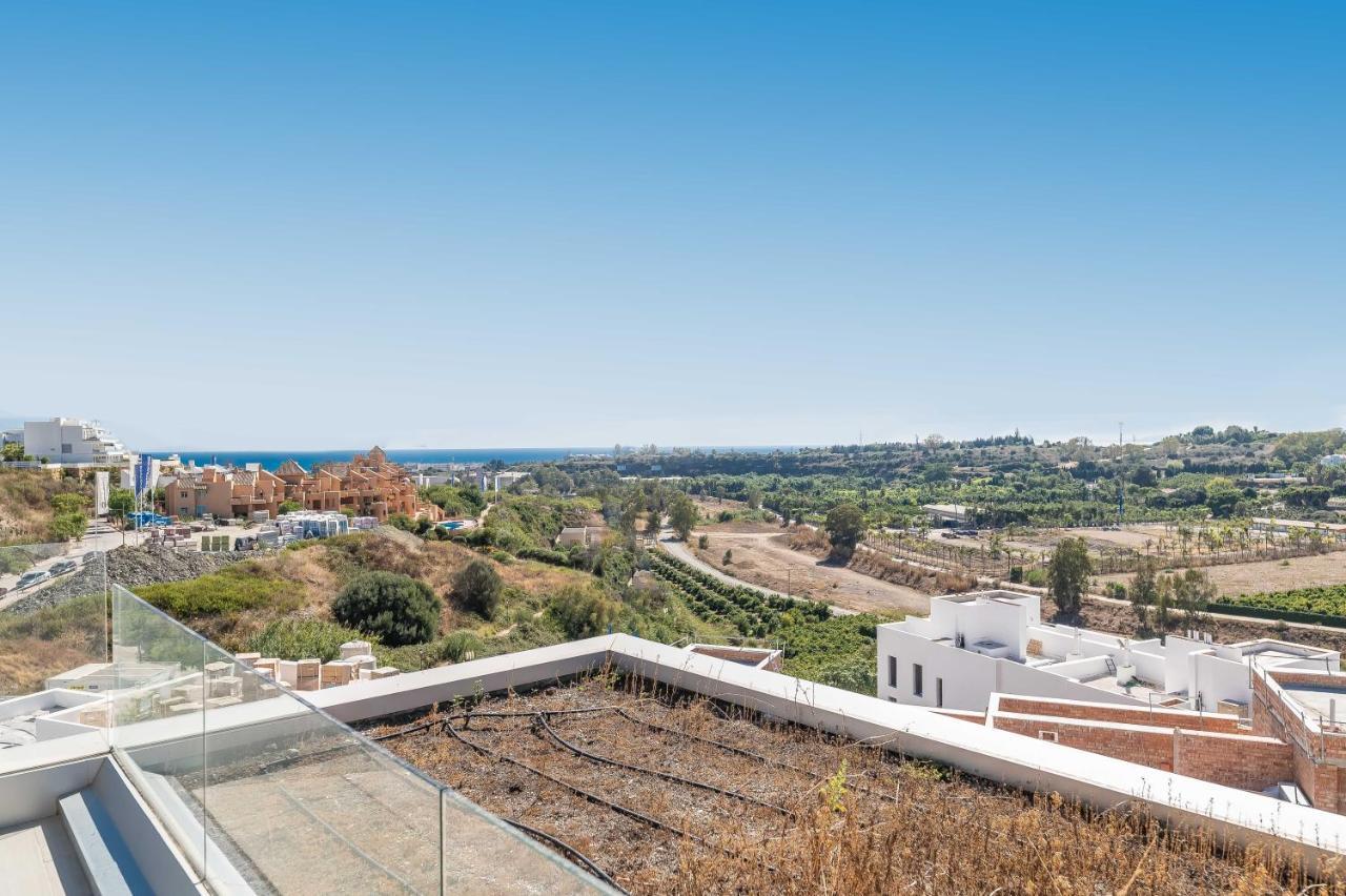 דירות אסטפונה Unique 3-Bdrm Townhouse, Stunning View, Pool & Bbq מראה חיצוני תמונה
