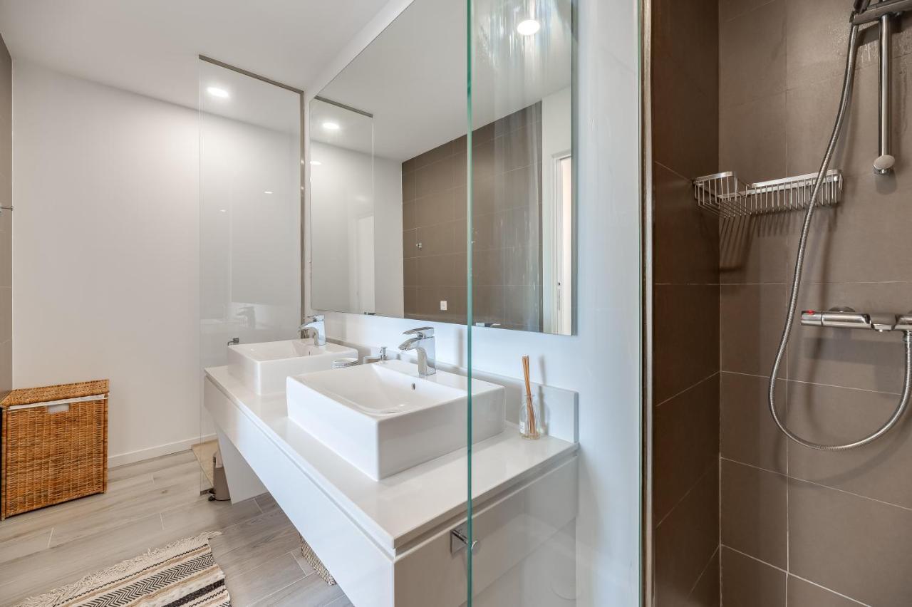 דירות אסטפונה Unique 3-Bdrm Townhouse, Stunning View, Pool & Bbq מראה חיצוני תמונה